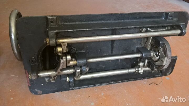 Швейная машина пмз с ножным приводом