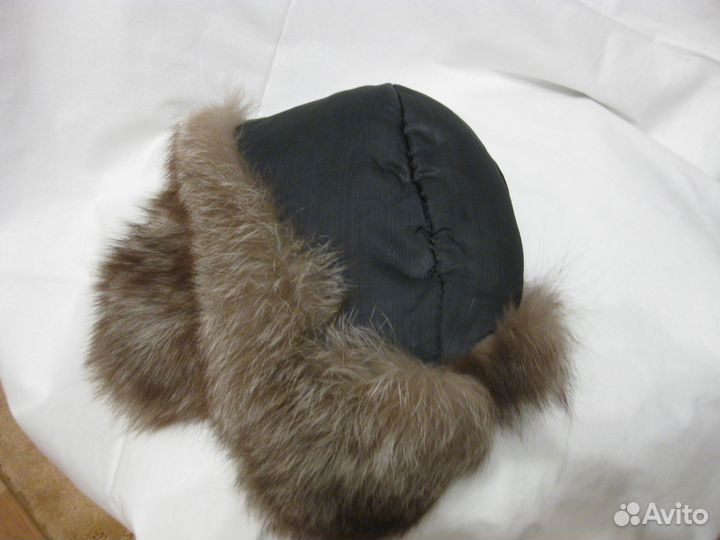 Женская шапка с ушками из песца