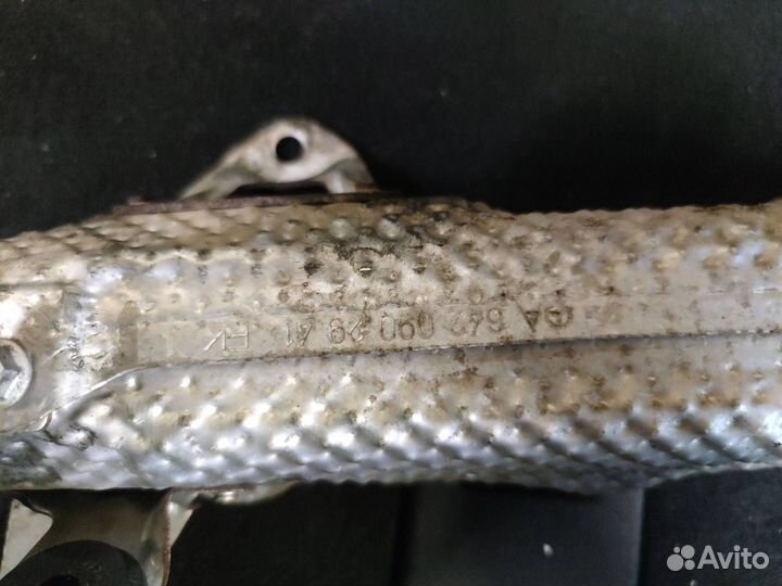 Защита (экран) выпускного коллектора Mercedes-Benz