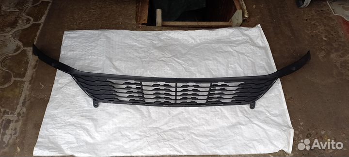 Решетка в бампер Kia Rio/Киа Рио III 2010