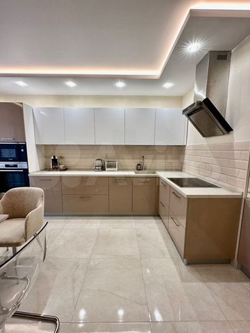 1-к. квартира, 52 м², 2/8 эт.