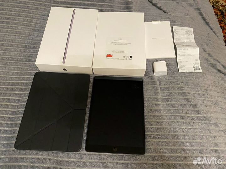 Продаю iPad 9-го поколения (2021)