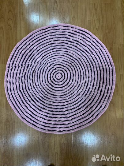 Вязанные коврики крючком