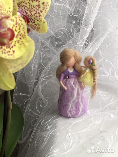 Кукла из шерсти