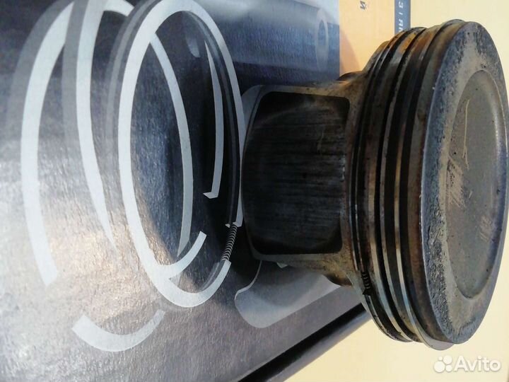 Поршни ваз 11186