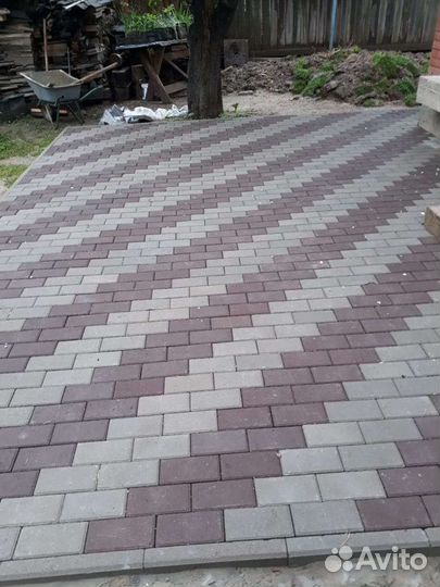 Укладка тротуарной плитки