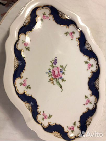 Набор столовой посуды новый