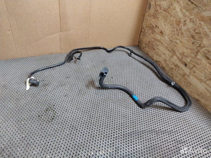 Шланг вакумного усилителя Jeep Grand Cherokee WK2