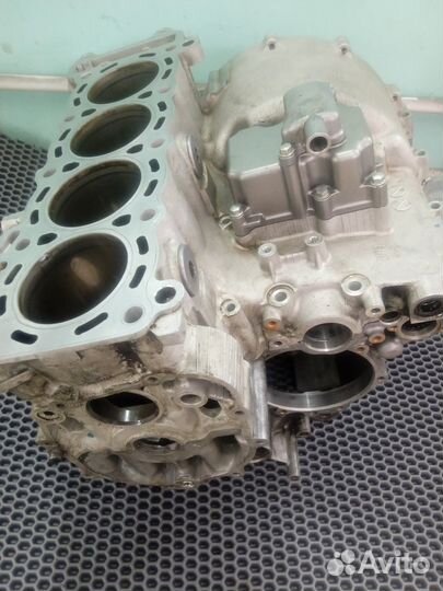 Suzuki gsxr 600 k8 k9 k10 n735 Блок двигателя