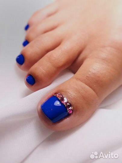 Smart-педикюр с покрытием гель-лак