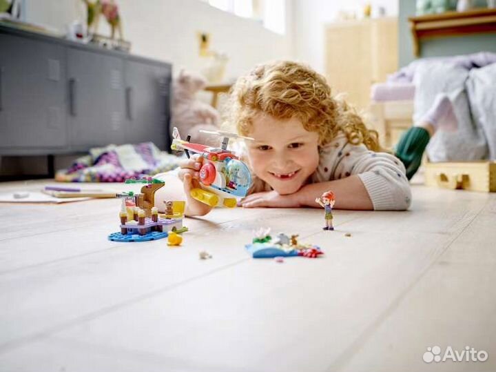 Спасательный вертолет ветеринарной клиники