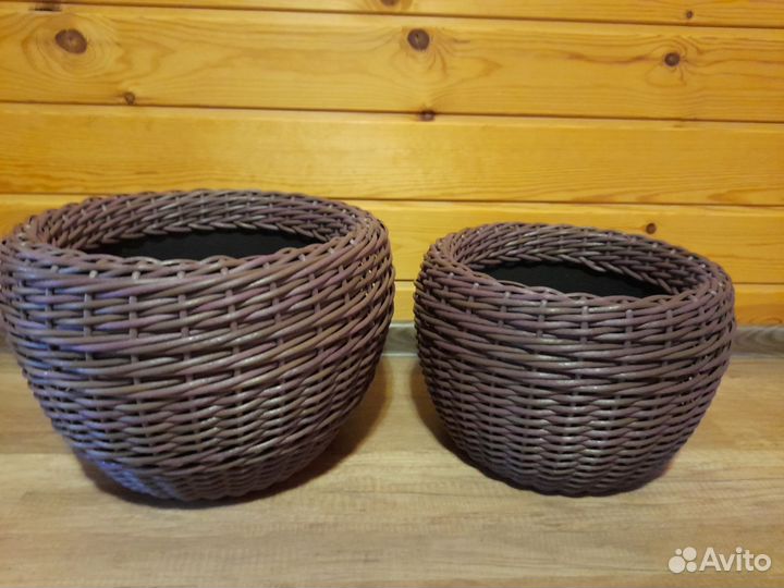 Кашпо из полиротанга