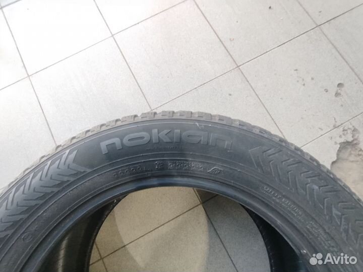 Nokian Tyres Hakkapeliitta 8 235/55 R17 103T