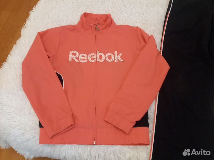 Костюм шля девочки Reebok 140-146