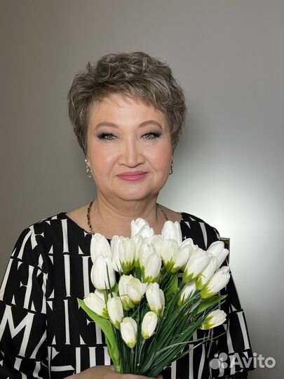 Визажист, стилист по волосам