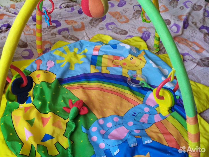 Развивающий коврик детский