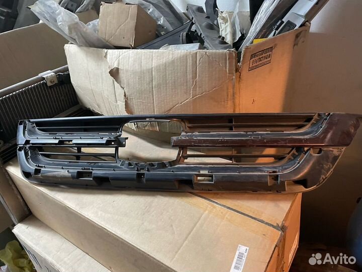 Решетка радиатора Honda CR-V 2012