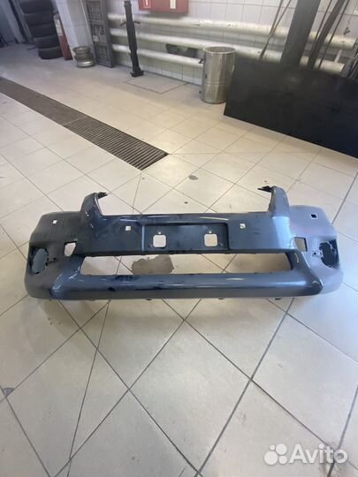 Бампер передний Toyota Rav 4