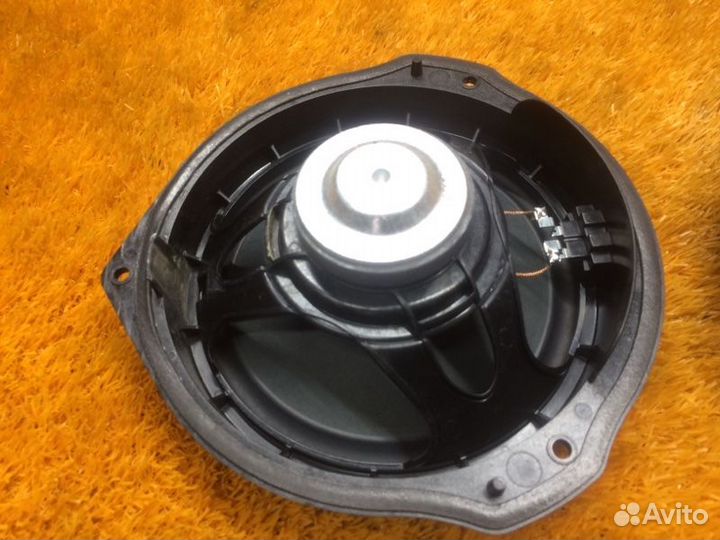 Динамик (комплект) передний Mercedes-Benz C-Class