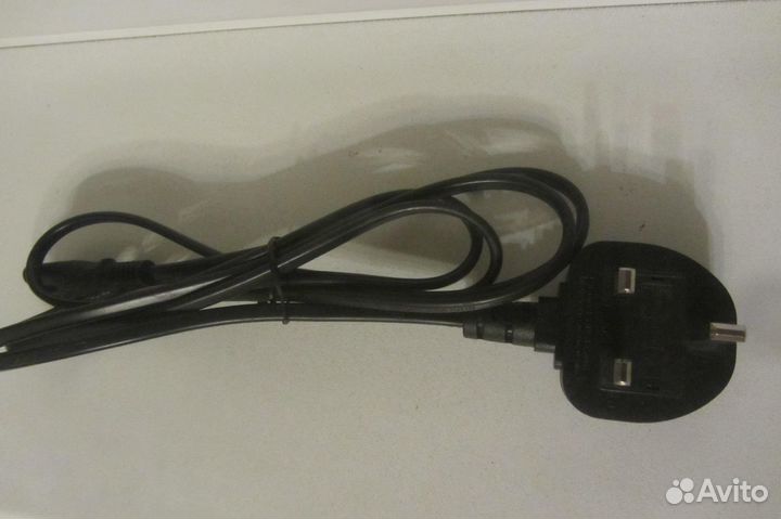 Сетевой кабель питания
