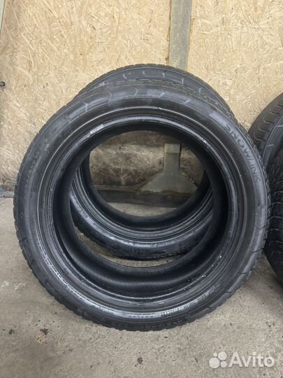 Triangle Snowlink PL02 215/50 R17