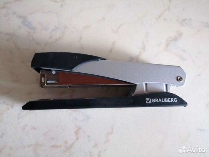 Офисные принадлежности