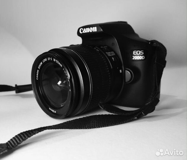 Продаю фотоаппарат canon 2000 д