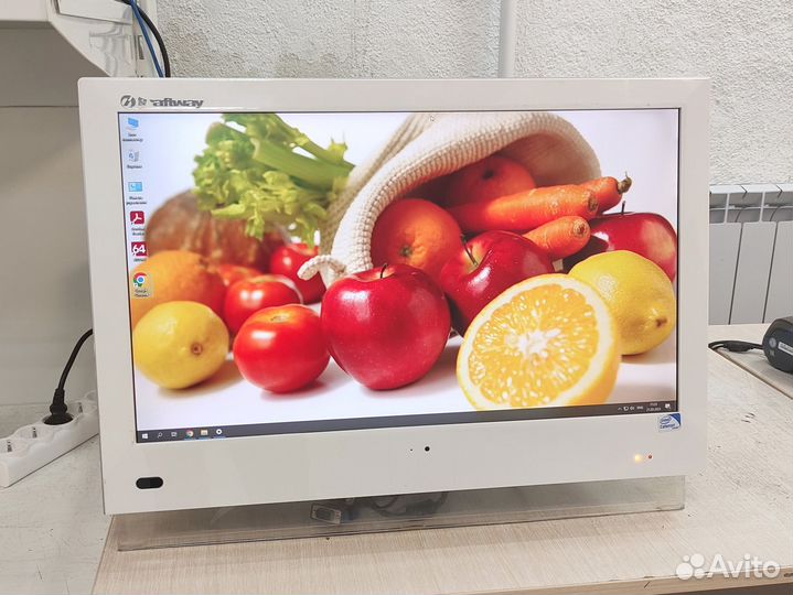 Моноблок Intel i3-2120/4Gb/SSD 120Gb/HD Graphic/22