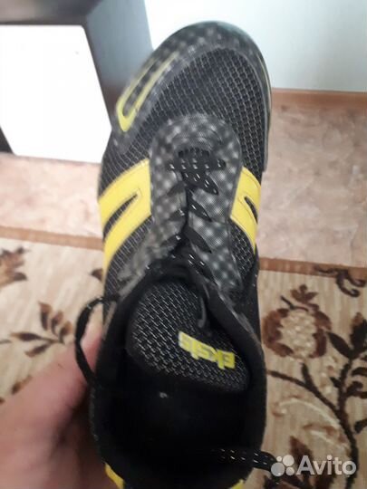 Футбольные бутсы