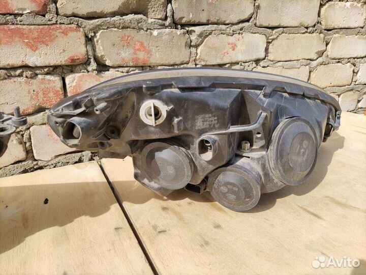 Фары передние Citroen C4 Picasso grand Picasso