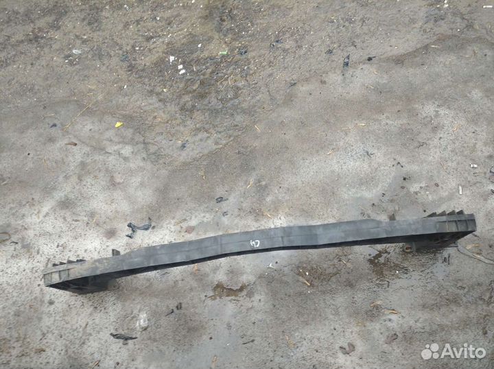 Усилитель переднего бампера Citroen C4