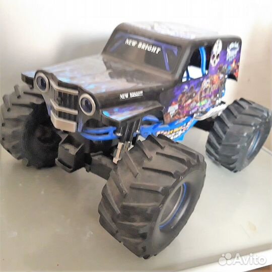 Коллекционные модели машинок от