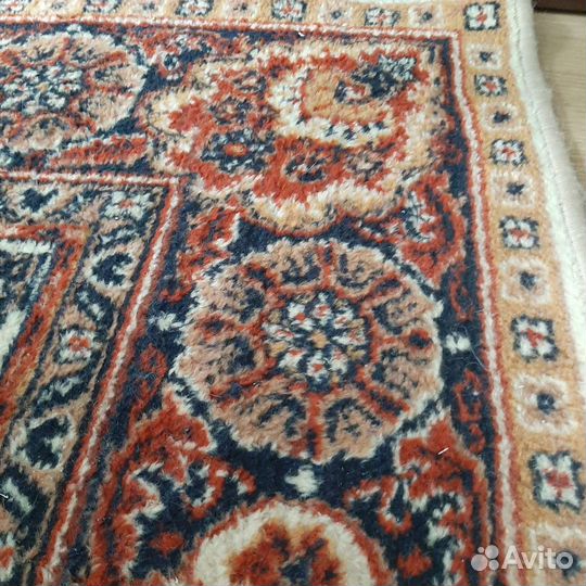 Ковер бу шерстяной