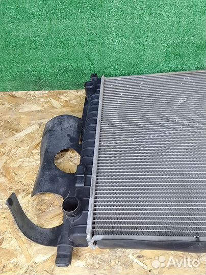 Радиатор двигателя на Mercedes W163 ML