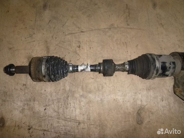Полуось правая (привод) KIA sportage 2010