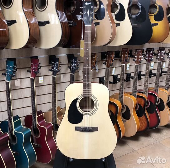 Леворукая акустическая гитара Cort AD810-LH+чехол