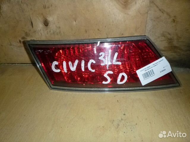 Фонарь задний внутренний левый Honda Civic viii (2