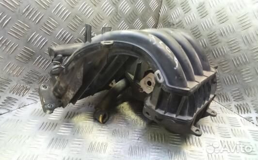 Впускной коллектор бензиновый citroen C5 1 (9SE09C