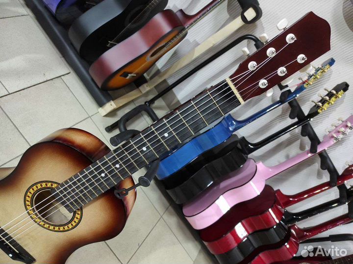 Гитара новая акустическая