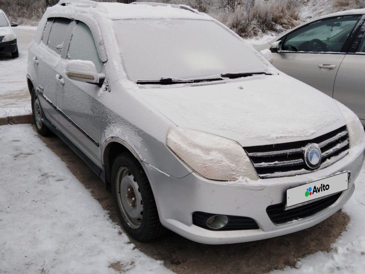 Geely MK Cross: фото владельца
