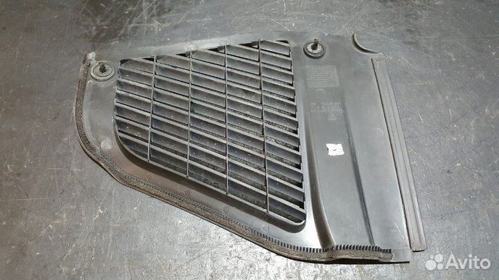 Накладка на жабо Porsche Cayenne 955 М48.50 06