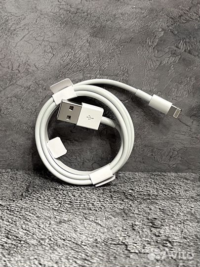 Кабель Lightning USB Apple 1 метр (новый)
