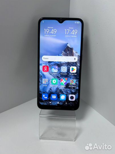 Xiaomi Redmi 8, 4/64 ГБ