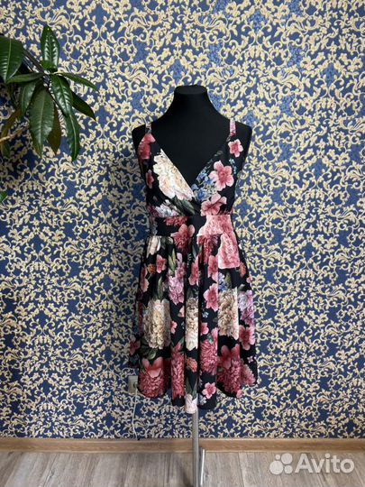 Платье сарафан новое