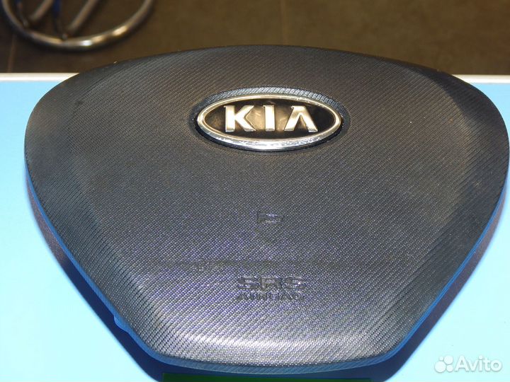 Подушка безопасности водителя Kia Ceed 1 ED