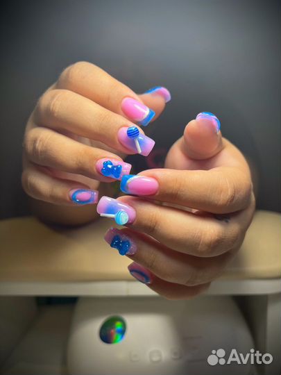 Мастер маникюра