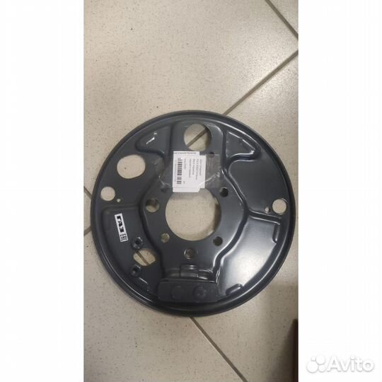 Щит опорный тормоза заднего, правый газ-3302, ГАЗе