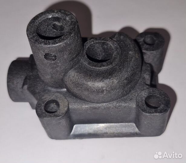 Корпус помпы охлаждения Tohatsu 5, MFS6