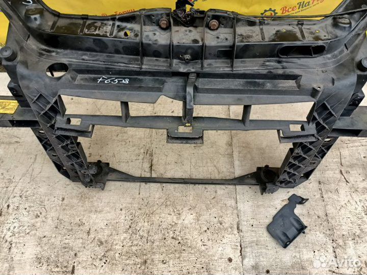 Рамка радиатора Ford Fusion 1.4 fxja 2006