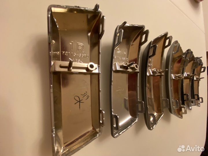 Молдинги решётки радиатора Suzuki Vitara